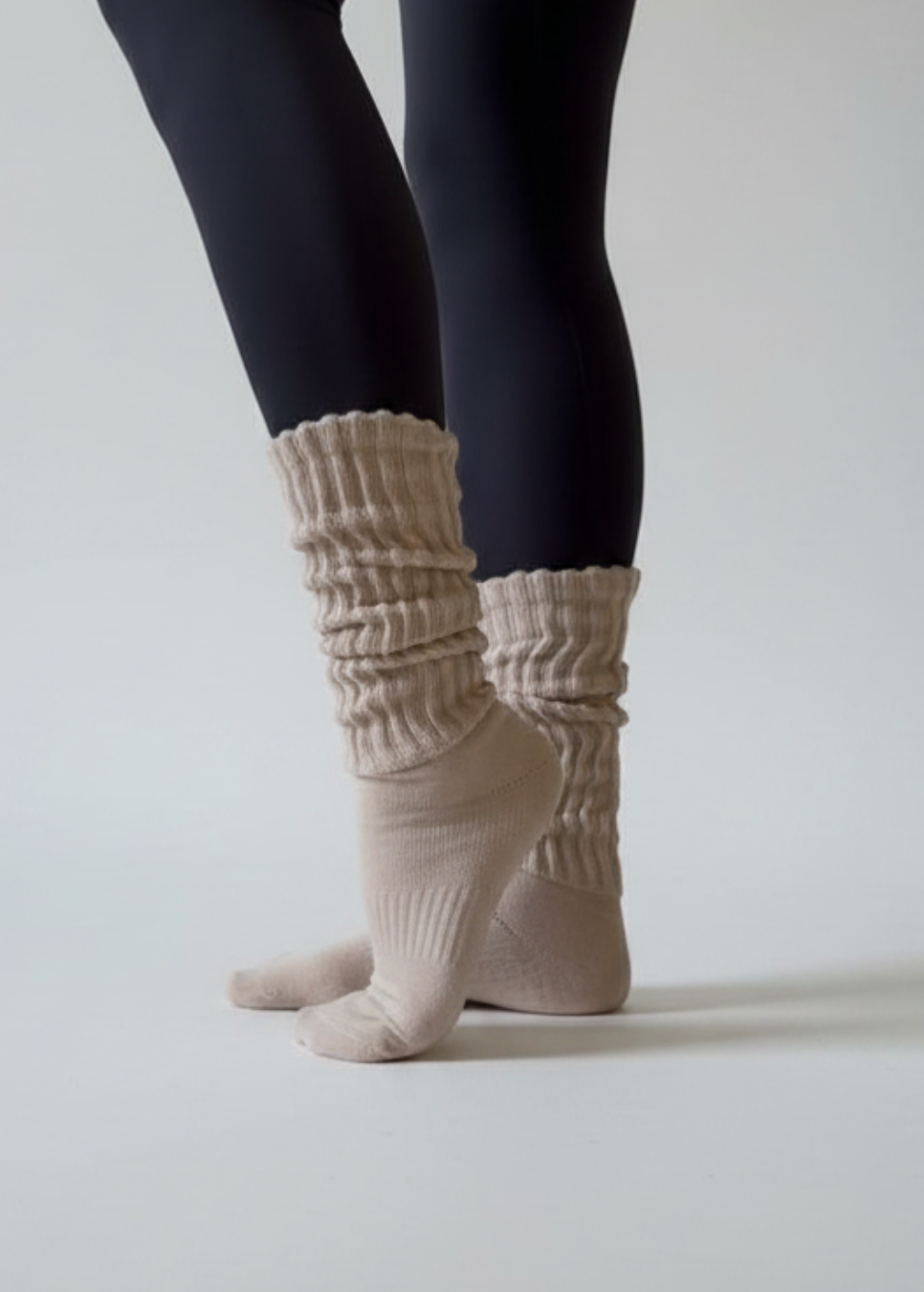 Slouch socks taupe