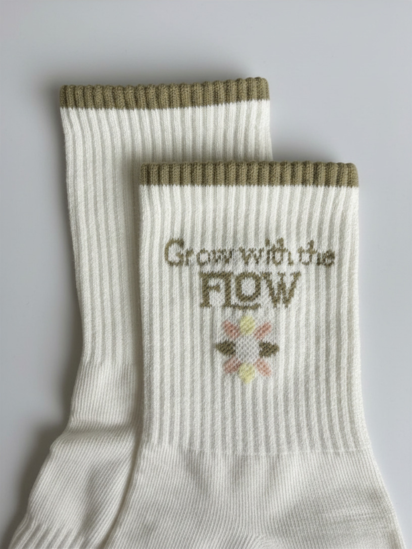 grow with the flow socks