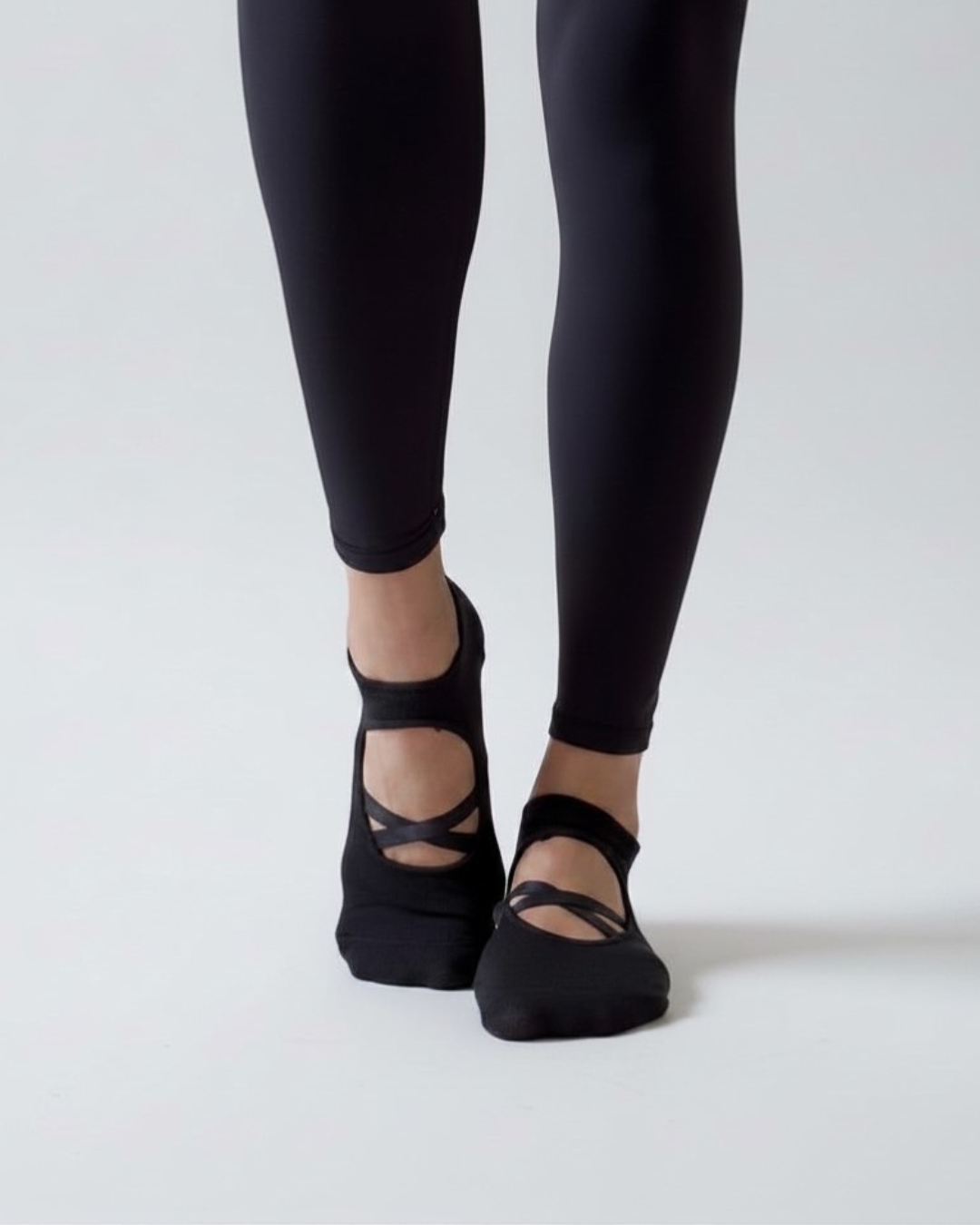 Black ballet socks