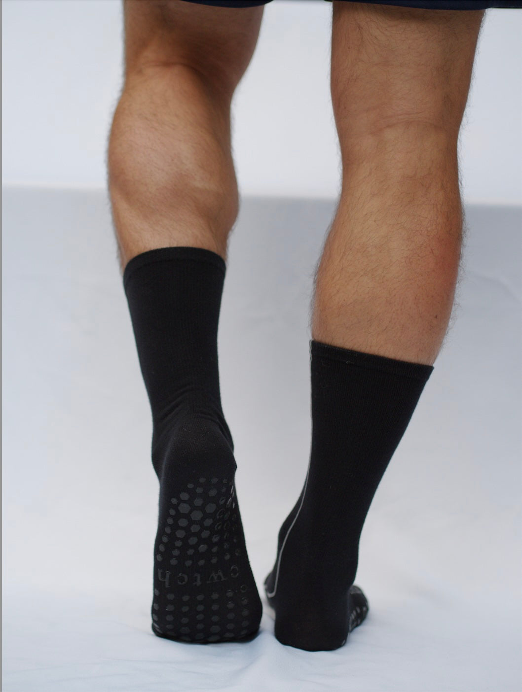 Black running socks with grips